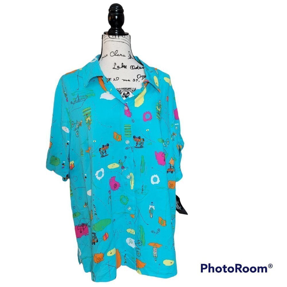 NWT Requirements Novelty Print Button Down Top - Size 1X